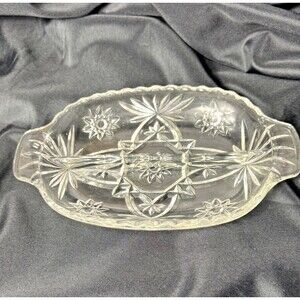 Vintage Pressed Glass Serving Dish – Starburst Pattern – 10”